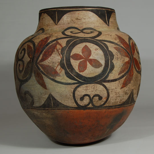 Historic Zia Pueblo Pottery - C3697